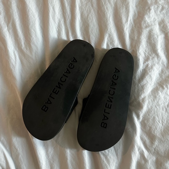 Balenciaga slides - Picture 3 of 4